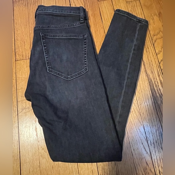 GAP True Skinny High Rise Jean - Picture 3 of 4